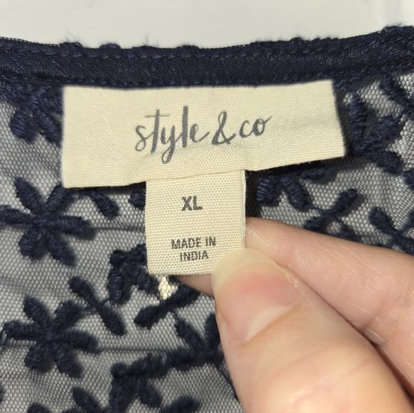 Style & Co Women's XL 3/4 Sleeve Embroidered Lace Top - Picture 8 of 16